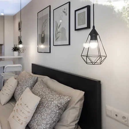 Ponderosa With Pool & View, 124 Адехе